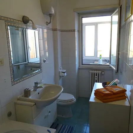 Apartamento Casa Valeria Metro B1 Roma
