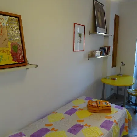 Casa Valeria Metro B1 Apartamento *